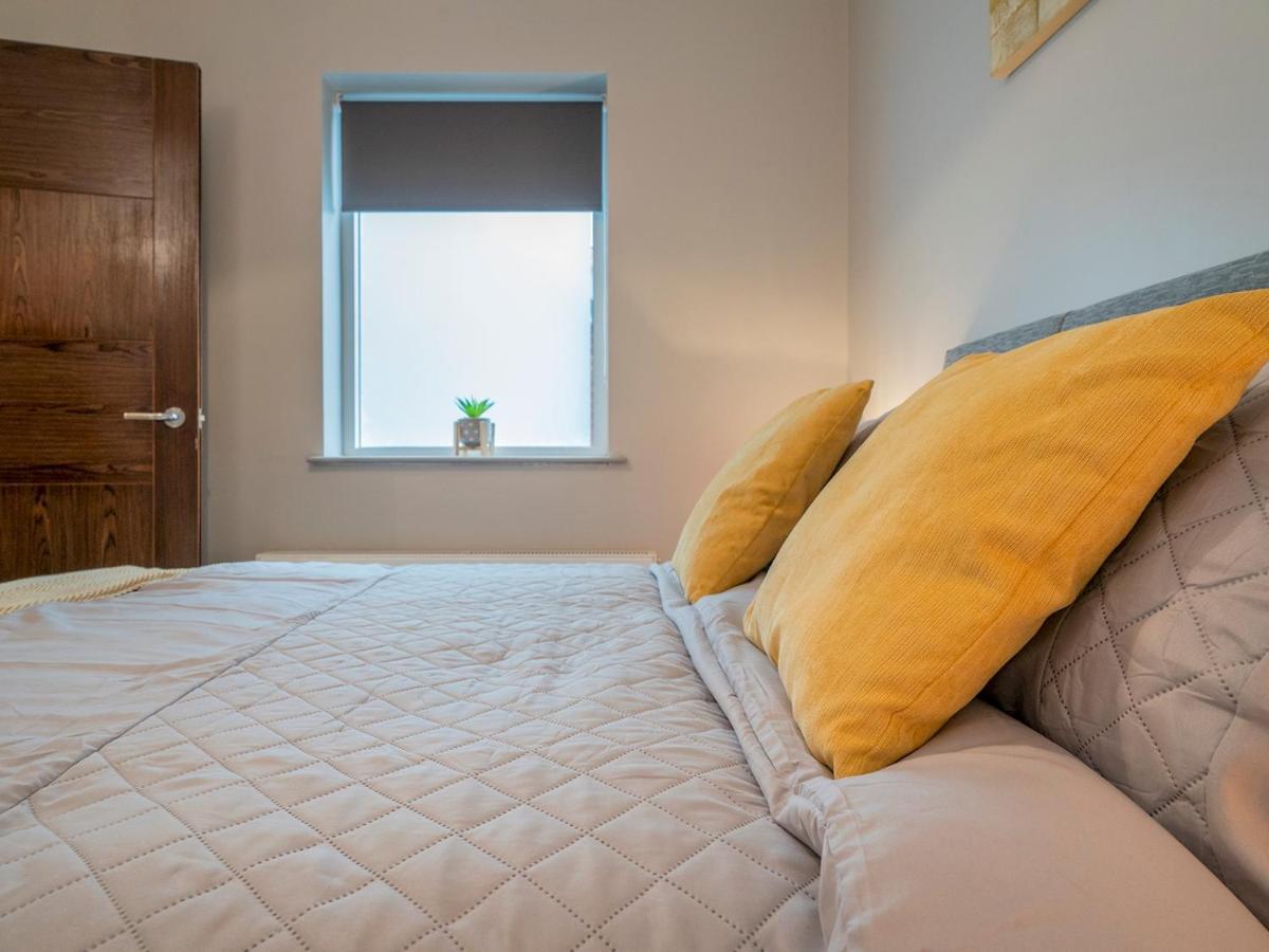 Pass The Keys Lovely 1Br Apt In No 1 Location With Top Amenities بلفاست المظهر الخارجي الصورة